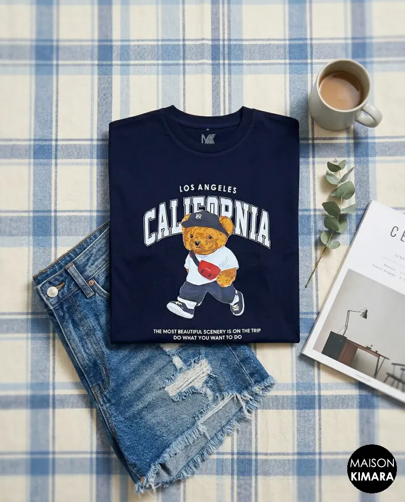 California Bear Oversized T-Shirt – Navy Blue Varsity Graphic Tee – Urban Streetwear Los Angeles Aesthetic (Navy Blue)